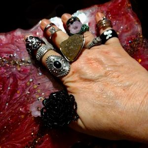 Vintage rings~1 for $8~ 2 Rings For $12~ 3 for $15 Or ALL FOR $50